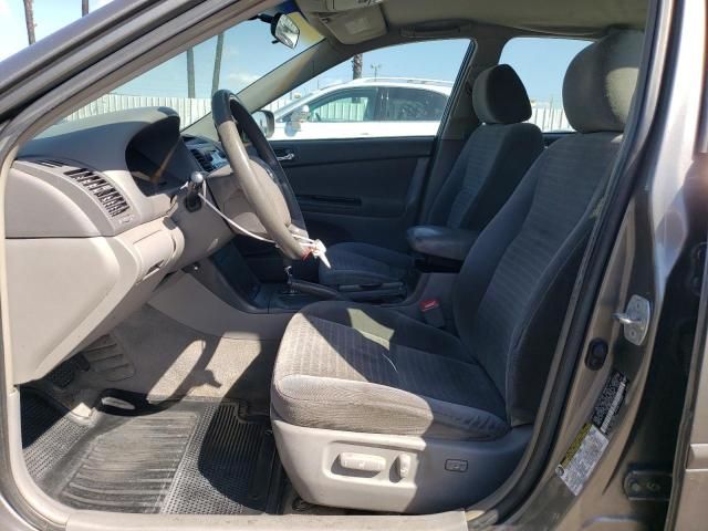 2005 Toyota Camry LE