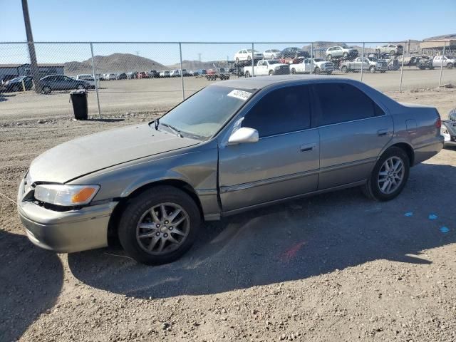 2000 Toyota Camry LE