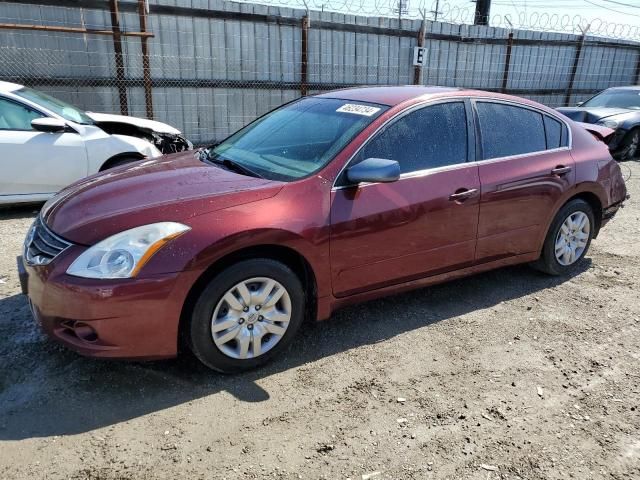 2010 Nissan Altima Base