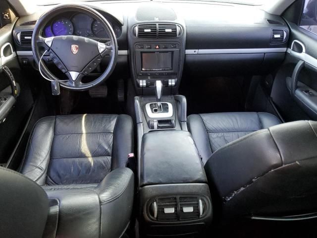 2004 Porsche Cayenne