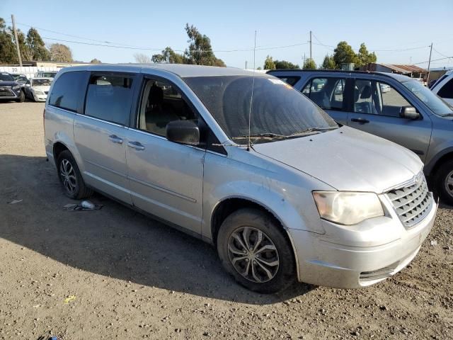 2009 Chrysler Town & Country LX