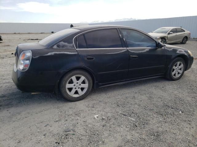 2003 Nissan Altima Base