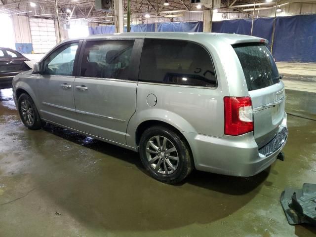 2015 Chrysler Town & Country S