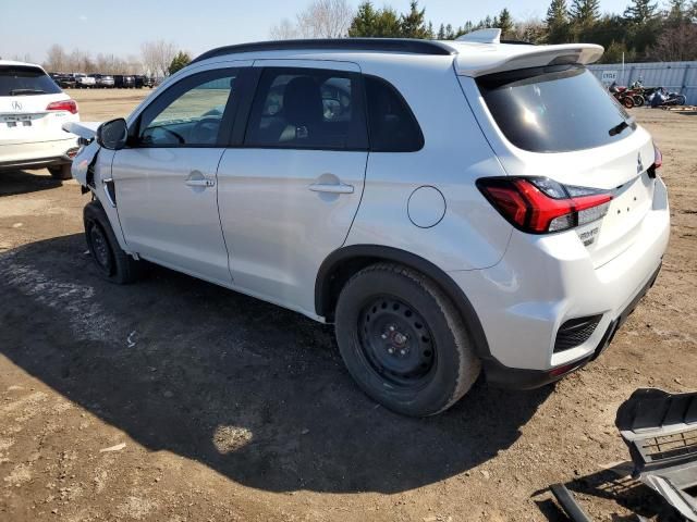 2022 Mitsubishi RVR SE