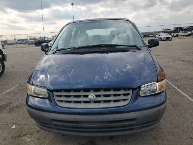 2000 Chrysler Voyager