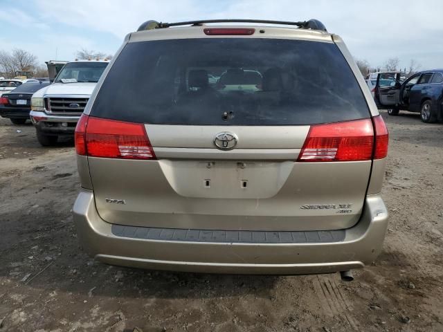 2004 Toyota Sienna XLE