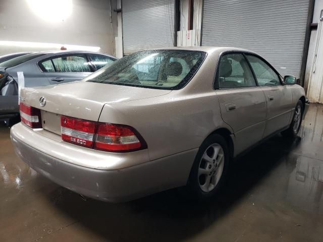 2000 Lexus ES 300