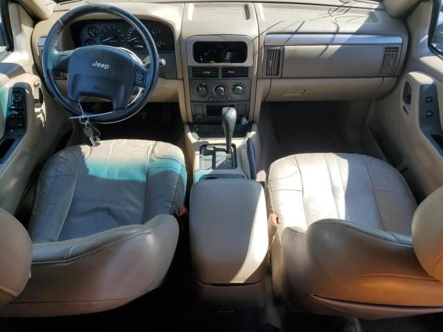 2004 Jeep Grand Cherokee Laredo