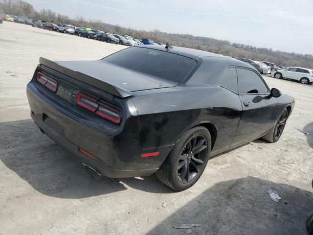 2018 Dodge Challenger SXT