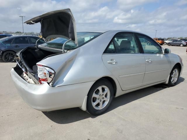 2002 Toyota Camry LE