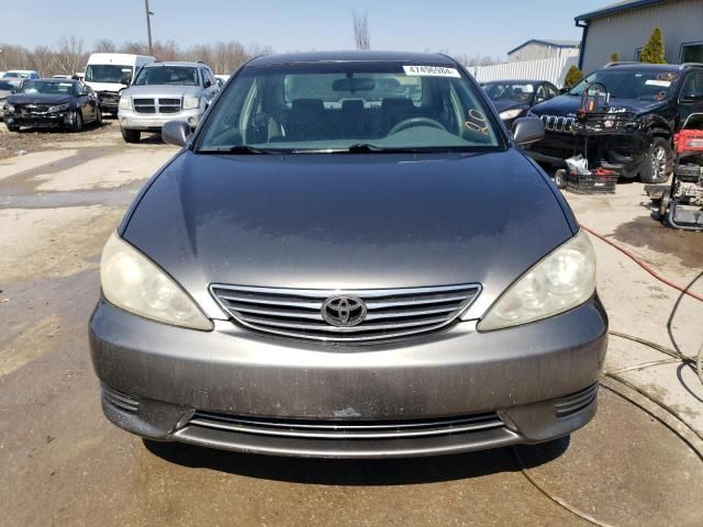 2005 Toyota Camry LE