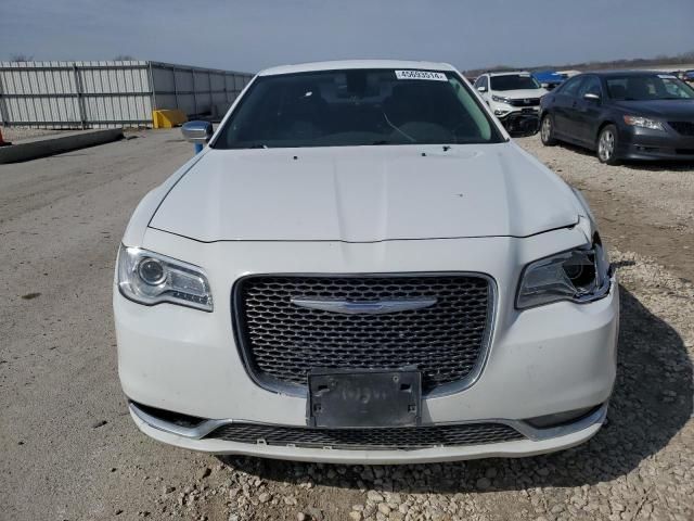 2016 Chrysler 300C