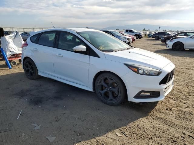 2017 Ford Focus ST