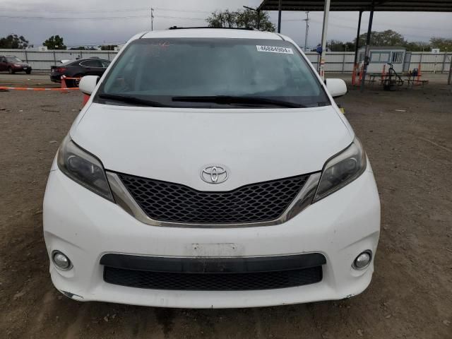 2017 Toyota Sienna SE