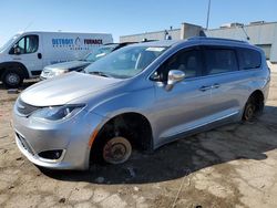 Salvage cars for sale from Copart Woodhaven, MI: 2017 Chrysler Pacifica Limited