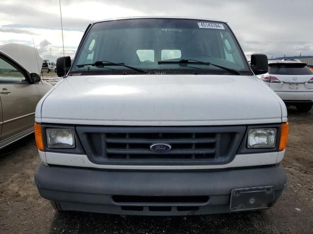 2004 Ford Econoline E150 Van