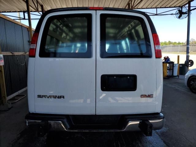 2022 GMC Savana G2500