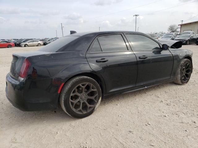 2016 Chrysler 300 S