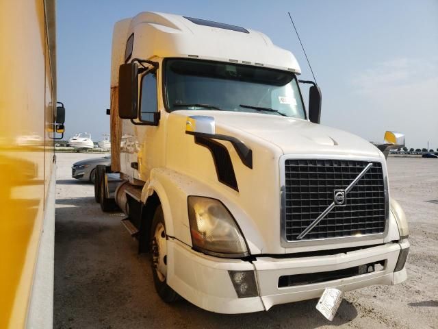 2012 Volvo VN VNL