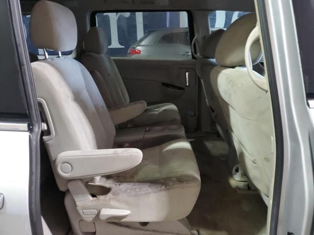 2011 Nissan Quest S