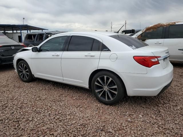 2012 Chrysler 200 Touring