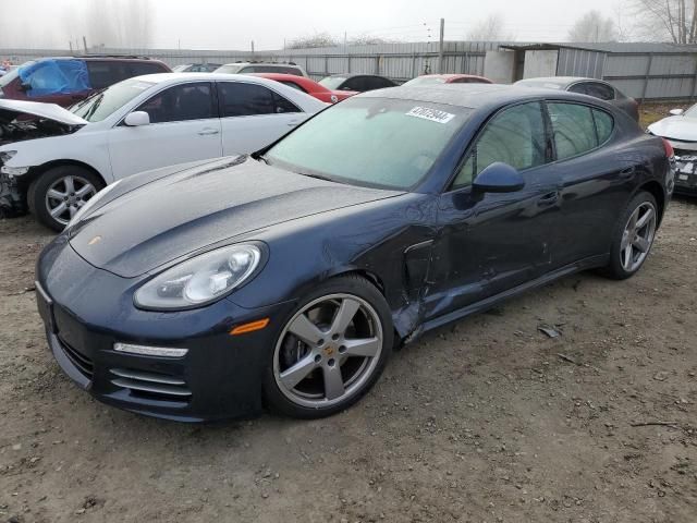 2015 Porsche Panamera 2