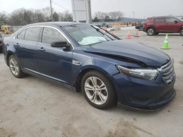 2016 Ford Taurus SE