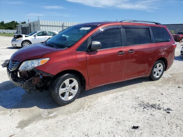 2015 Toyota Sienna