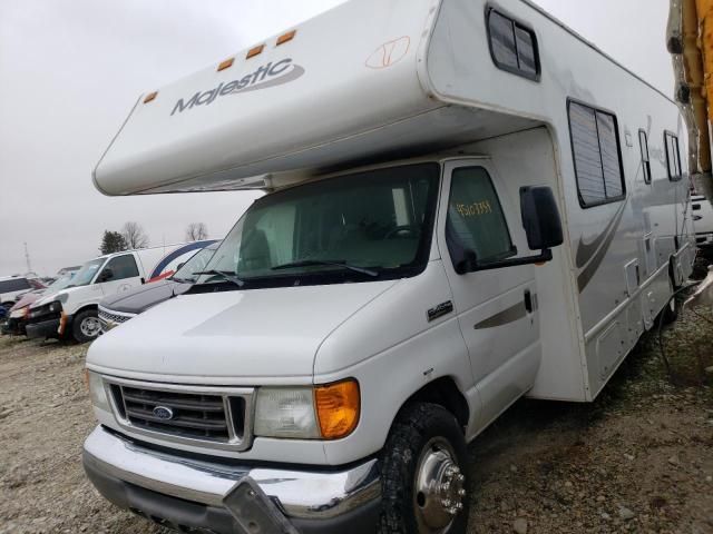 2007 Ford Econoline E450 Super Duty Cutaway Van