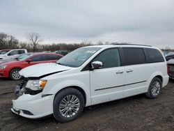 Salvage cars for sale from Copart Des Moines, IA: 2015 Chrysler Town & Country Touring L