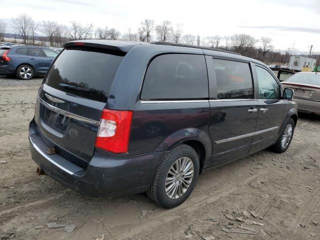 2014 Chrysler Town & Country Touring L