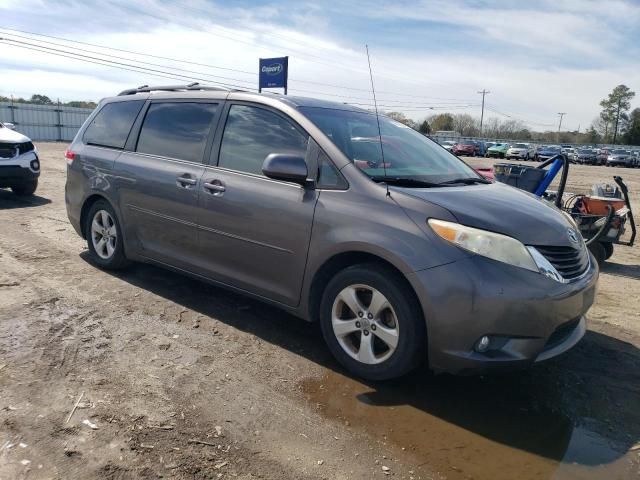 2012 Toyota Sienna LE