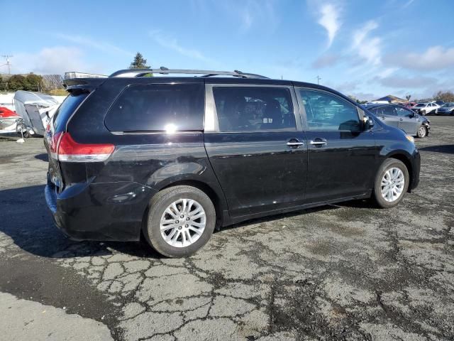 2011 Toyota Sienna XLE