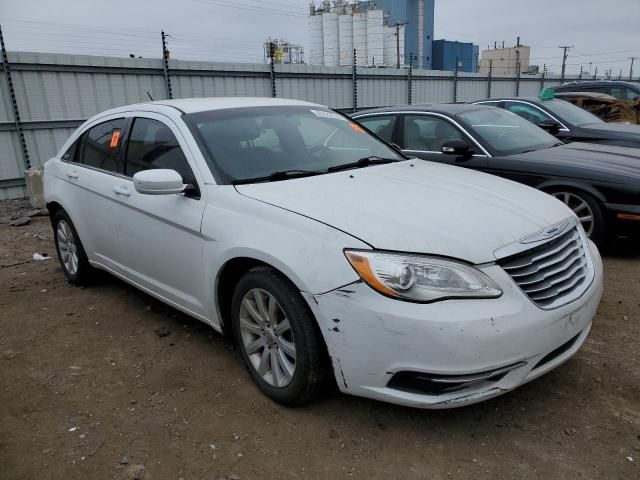 2014 Chrysler 200 Touring