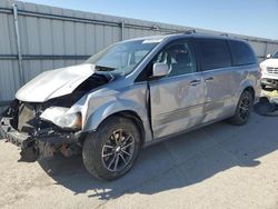 Salvage cars for sale from Copart Kansas City, KS: 2017 Dodge Grand Caravan SXT