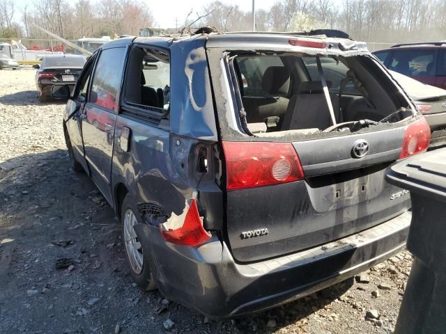 2009 Toyota Sienna CE