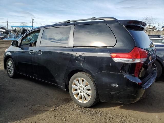 2011 Toyota Sienna XLE