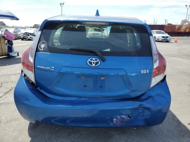 2015 Toyota Prius C