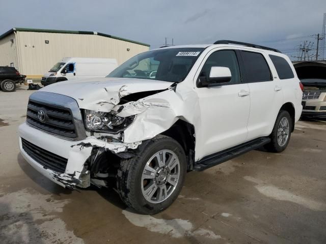 2015 Toyota Sequoia SR5