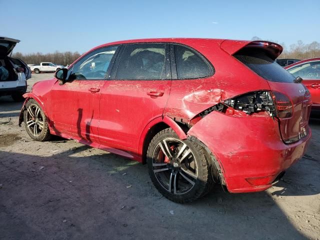 2014 Porsche Cayenne GTS