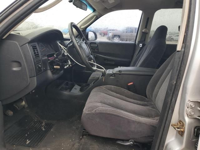 2004 Dodge Dakota Quad Sport