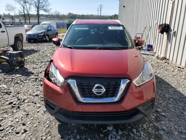 2018 Nissan Kicks S