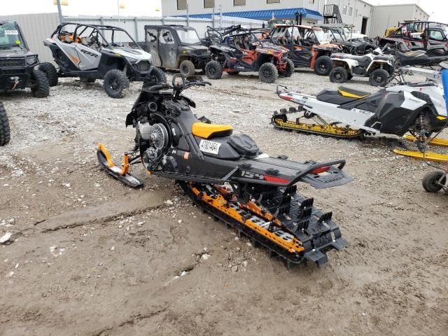 2024 Skidoo Snowmobile