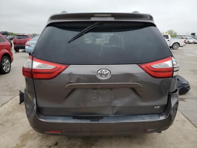 2015 Toyota Sienna LE