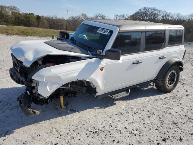 2023 Ford Bronco Base