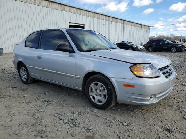 2004 Hyundai Accent GL