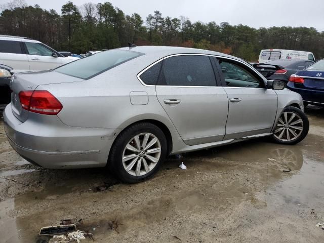 2013 Volkswagen Passat SEL