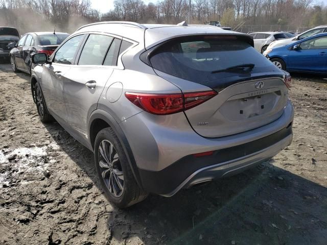 2017 Infiniti QX30 Base