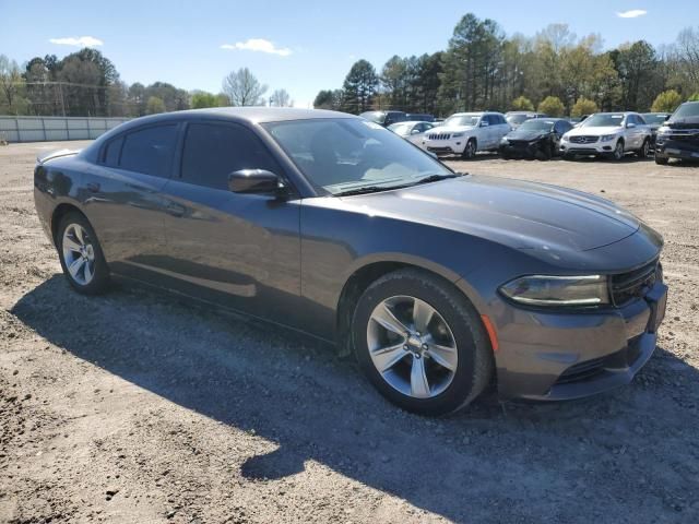 2016 Dodge Charger SE