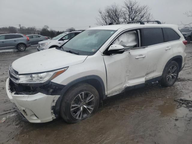 2019 Toyota Highlander LE